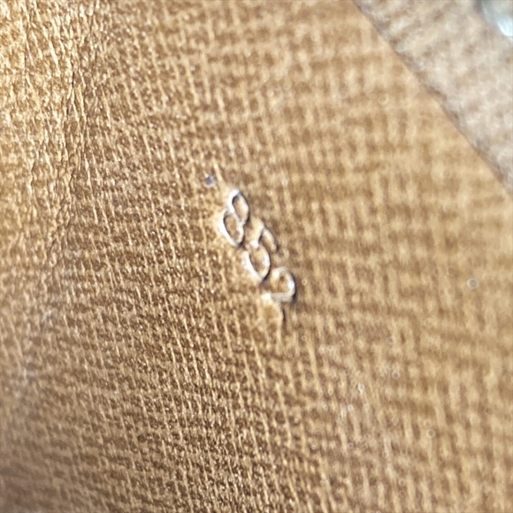 Louis Vuitton Cartesiere MM Shoulder Bag in Monogram Canvas, Brown with Gold ... - Picture 10 of 10